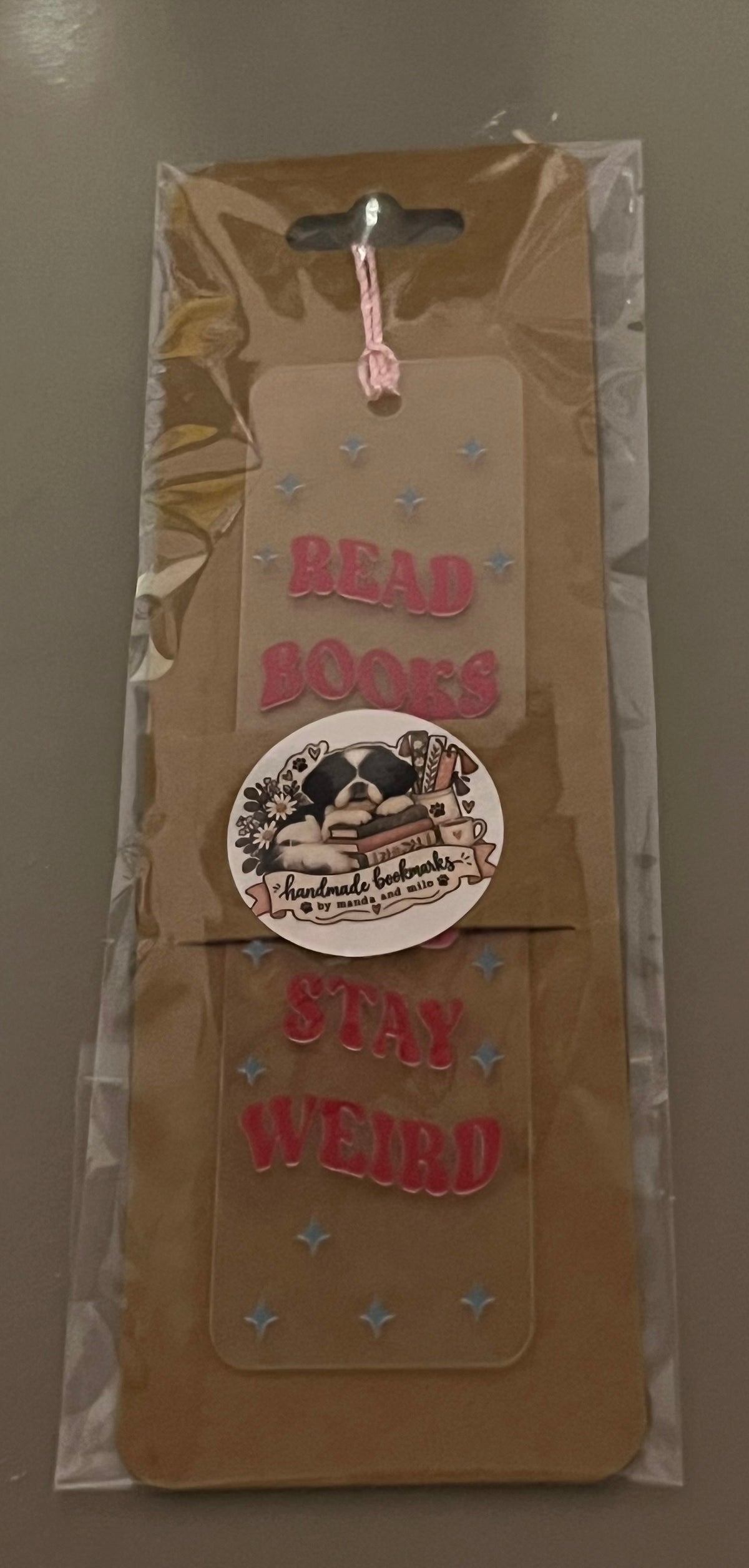 Read books, be kind, stay weird bookmark